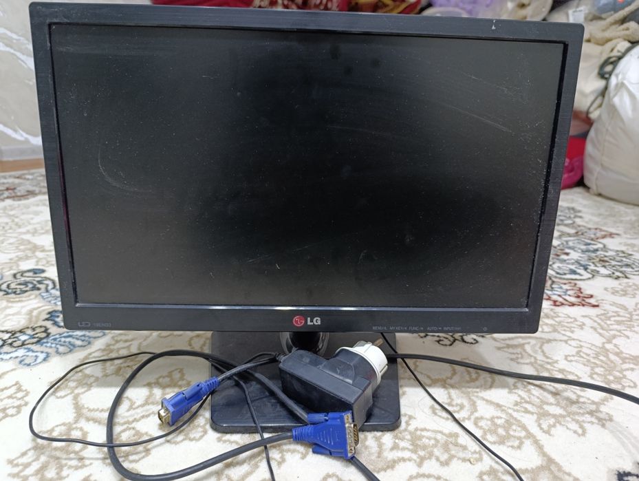Монитор LG оригинал