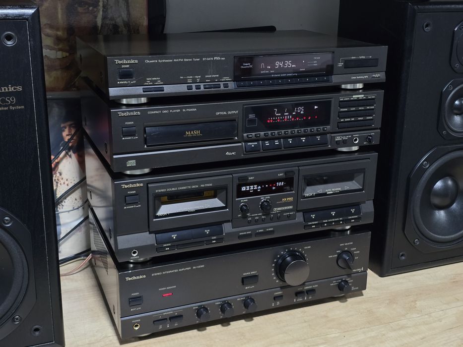 Linie audio TECHNICS ,amplificator ,dublu deck, cd-player, tuner ,hifi