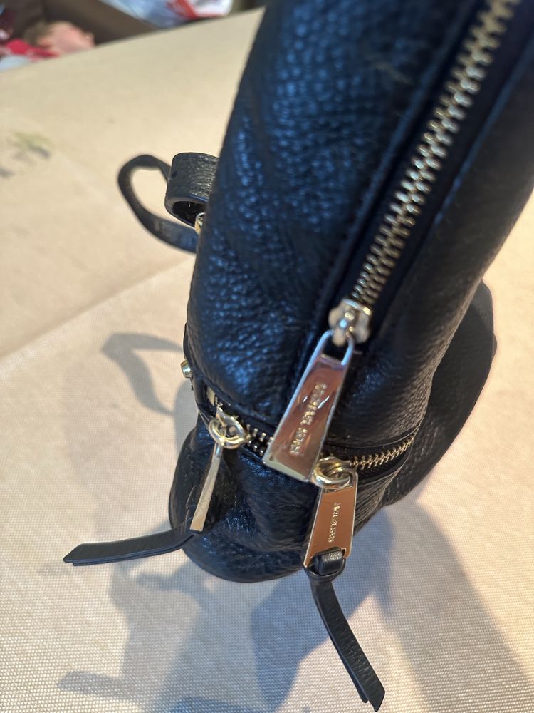 2 раници Michael kors и оригинална чанта Louis Vuitton