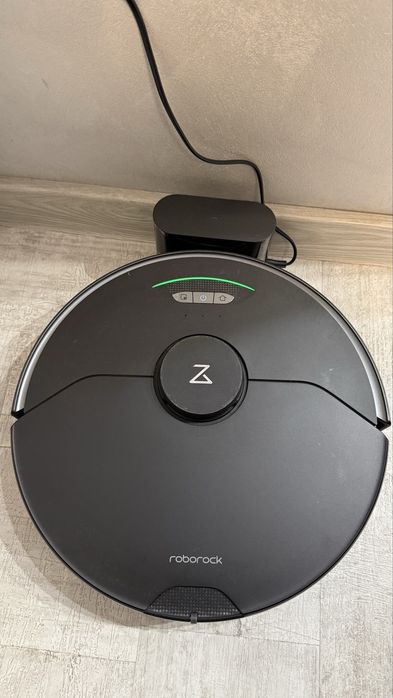 Roborock S7 Max V с AI камера за следене на предмети/препятствия