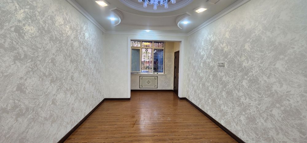 Своя Юнусобод 13кв 2комнатная 1етаж огород парковка подвал ремонт