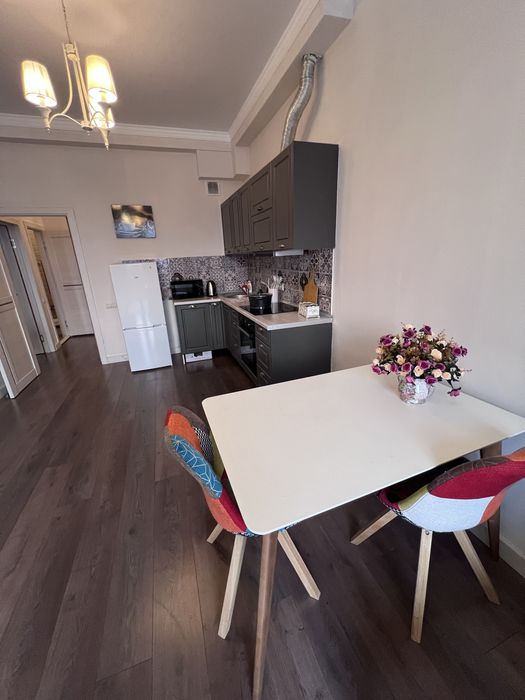 2 комнатная посуточно в ЖК Гагарин парк возле Меги, Kaspi Red Нетфликс