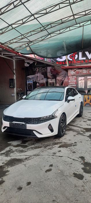 Kia k 5 . 2 позиция 2023 год.