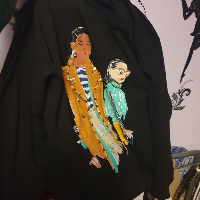 Bluza trening foarte drăguță