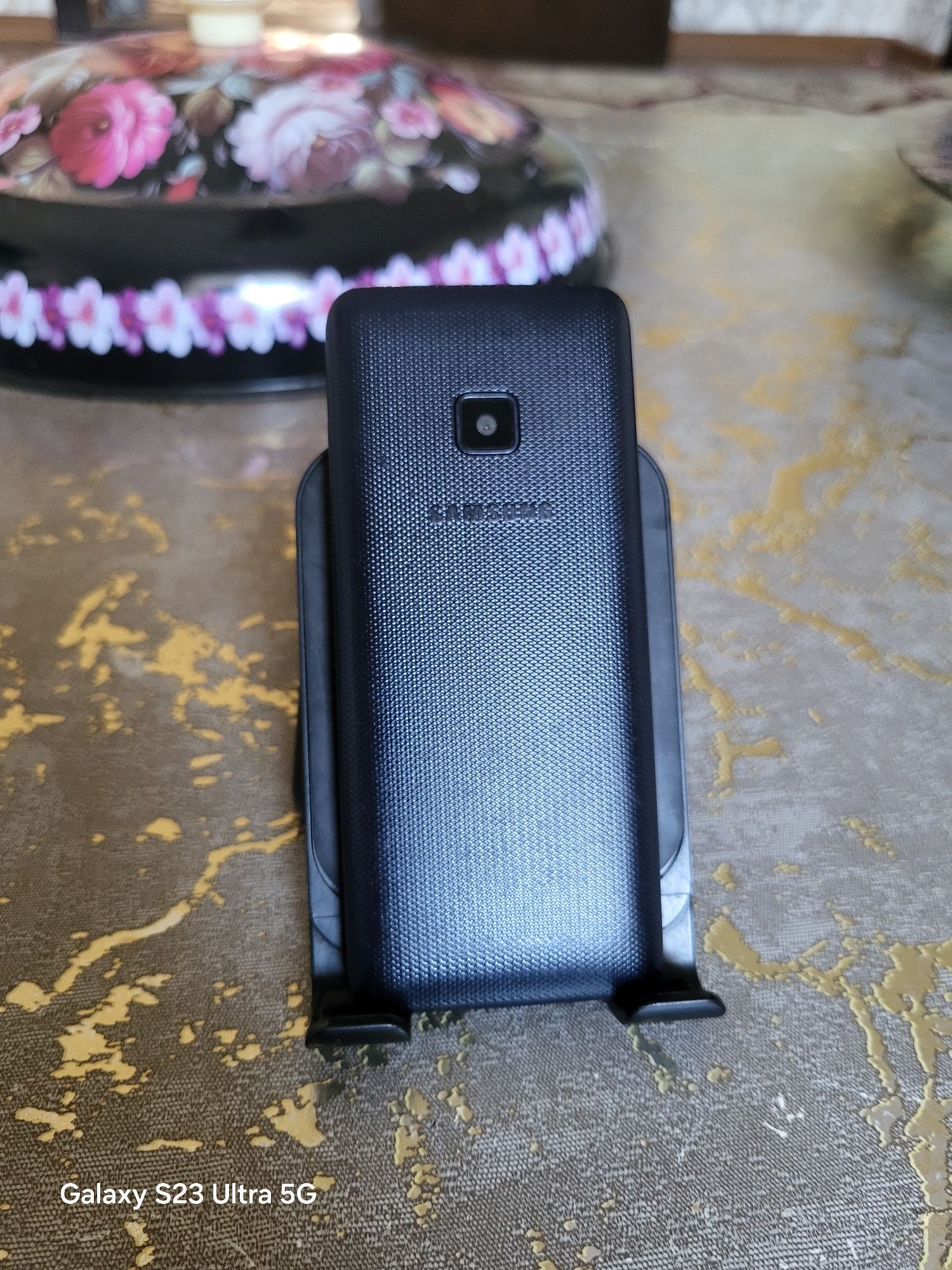 Samsung SM-B350E