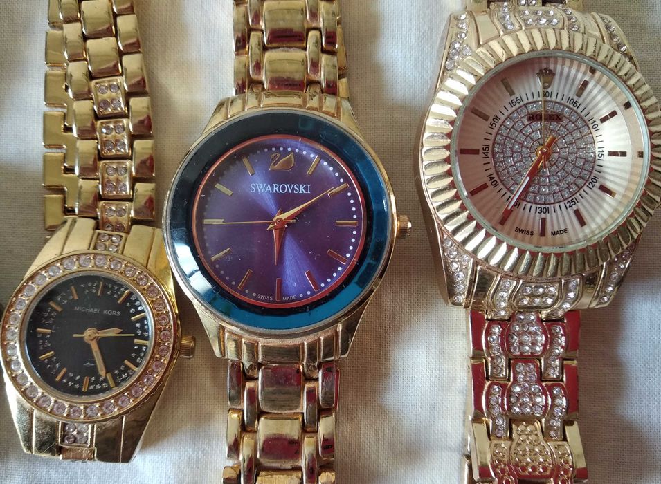 Кварцевые наручные часы "ROLEX", "MICHAEL KORS" , "SWAROVSKI"