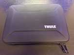 Husa Thule Macbook air/pro 13”