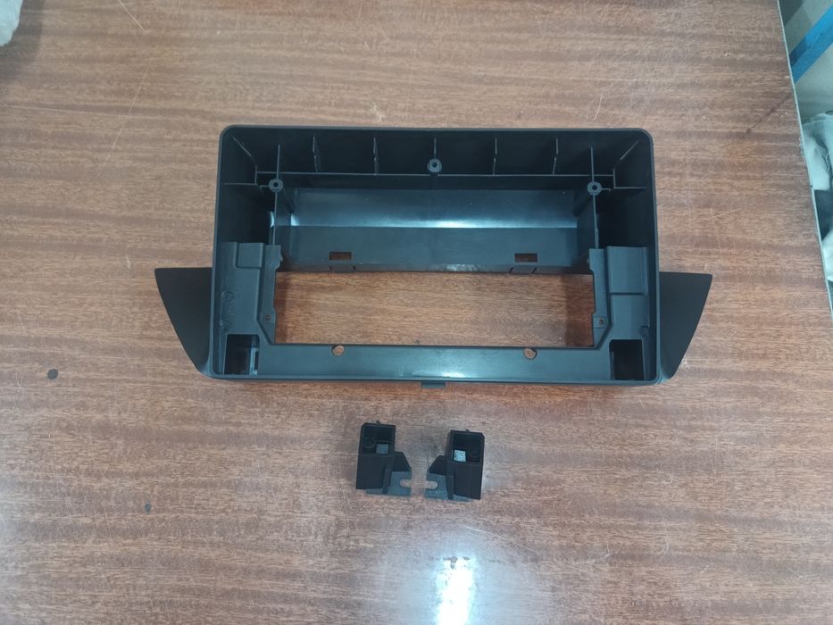 Пластмаса за навигация 10 инча за BMW x1 Е84