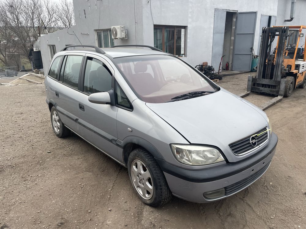 Opel Zafira A 2.0DTI 101кс. 2001г. - НА ЧАСТИ