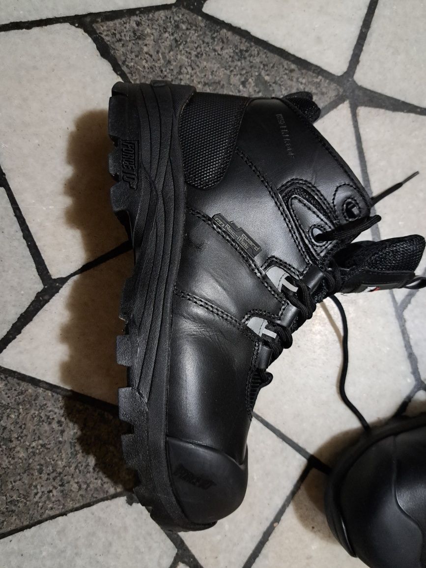 Защитни обувки.работни обувки
