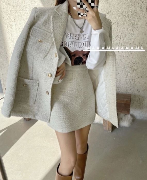 Стильный костюм двойка размер M