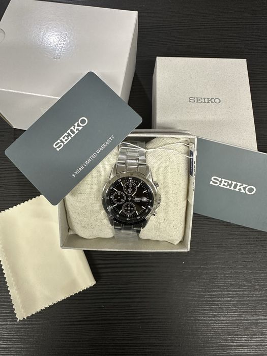 Часовник Seiko Chronograph Чисто нов