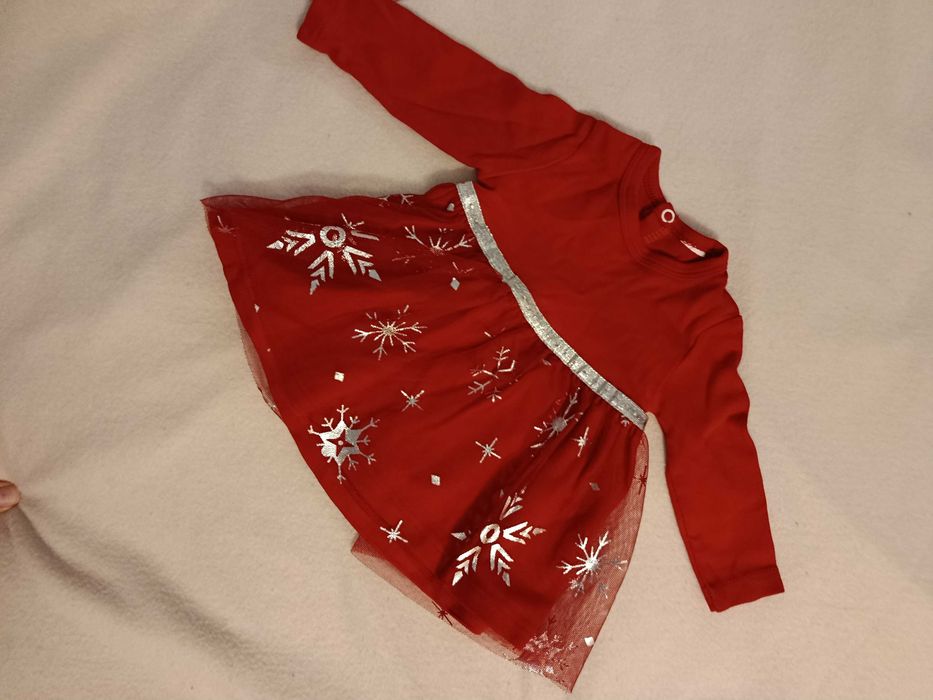 Лот коледни дрехи - 2 рокли и пижамка- 56/62