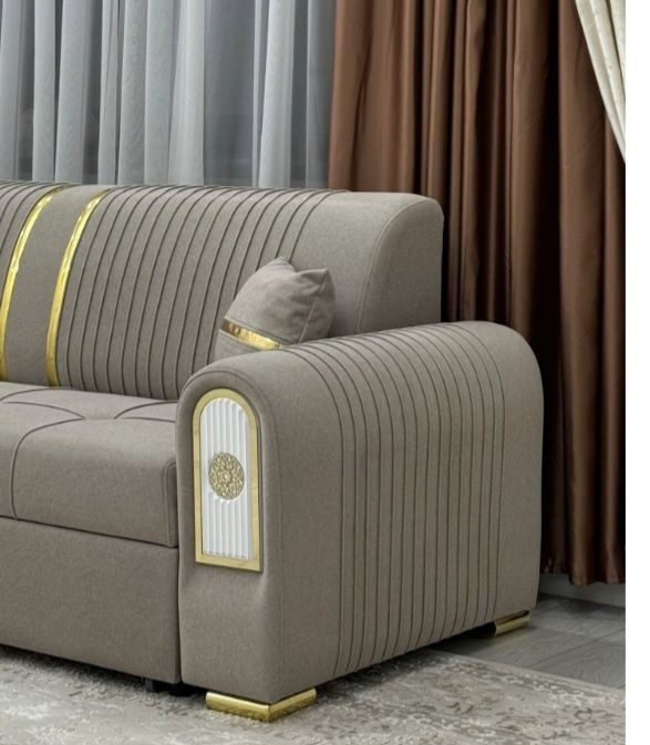 Диван в отличном состоянии с доставкай