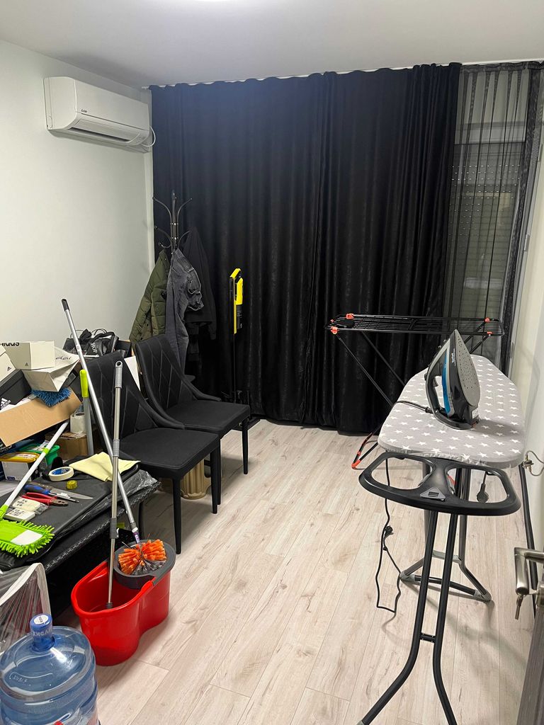 Продава се Тристаен апартамент в Свиленград - 116 кв.м за 1811 €/кв.м - Снимка #7