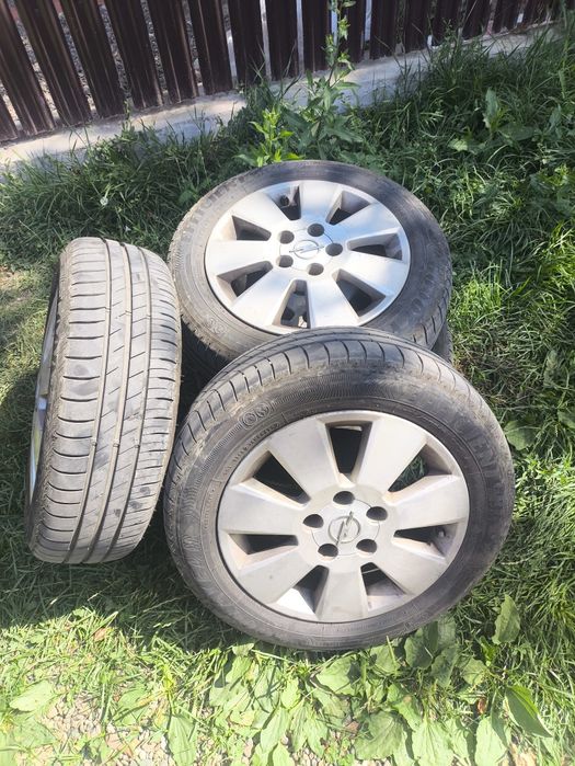 Cauciucuri cu jante Goodyear eficientgrip 185 60 R15 pentru  Opel