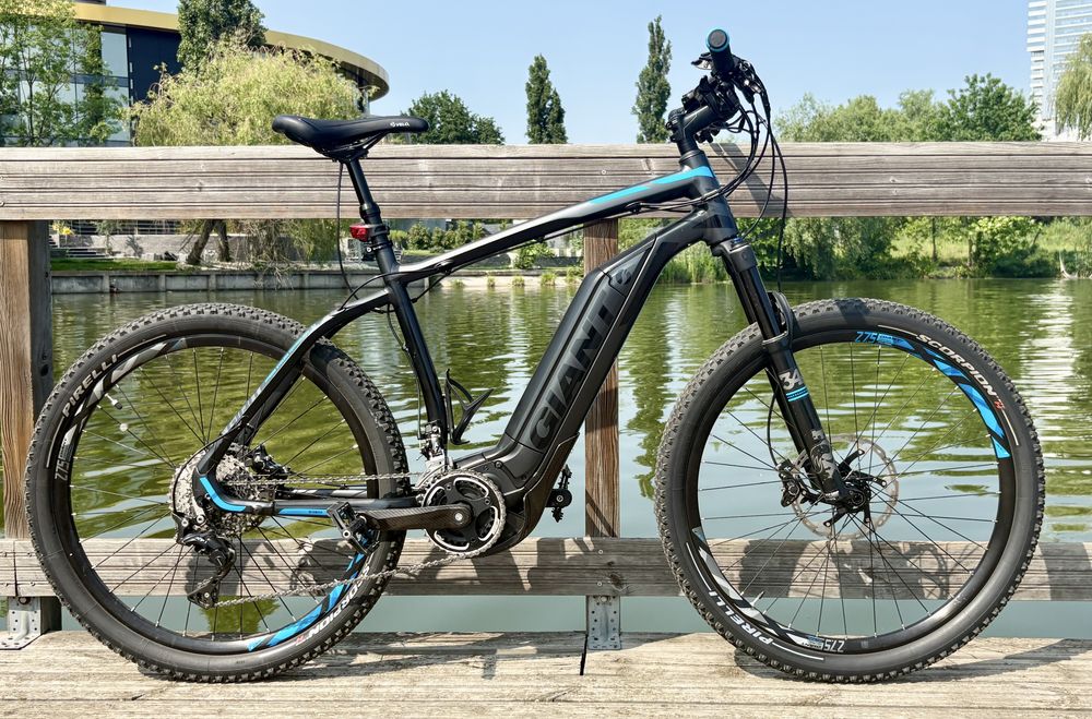 Bicicleta giant electrica echipare schimano xt motor yamaha 80nm