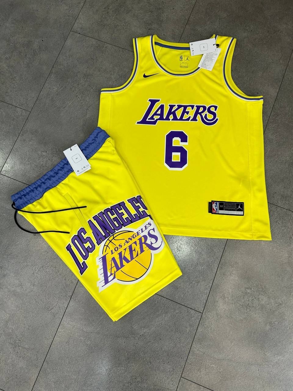 Compleuri premium Lakers