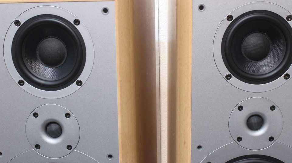 Boxe podea Infinity Primus,2x150W,6Ohm,Danemarca.