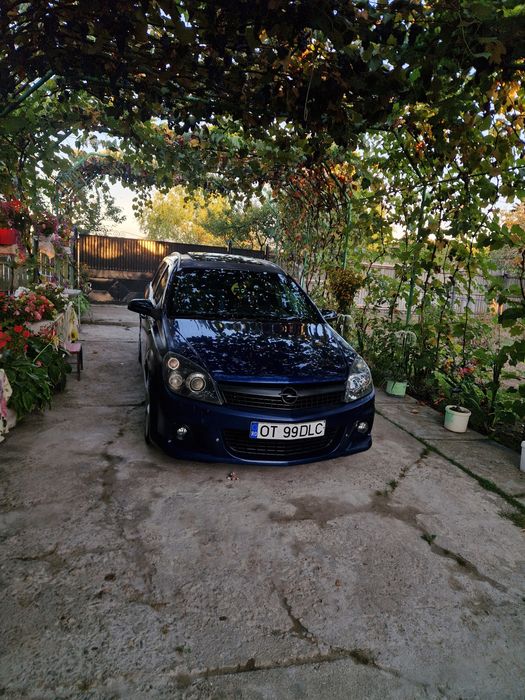 Vând Opel Astra H OPC 1.9 cdti 150 cp