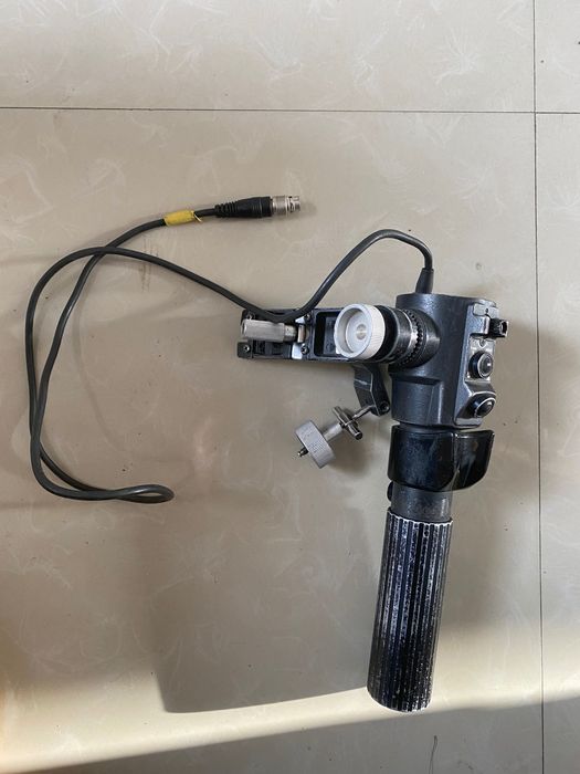 Canon ZSD-300D este un controler servo zoom digital