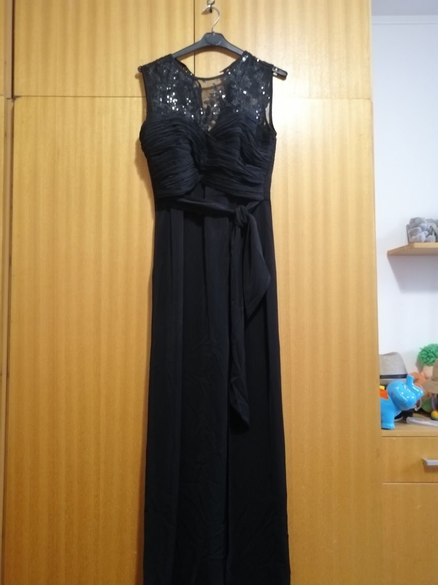 Черна официална дълга рокля