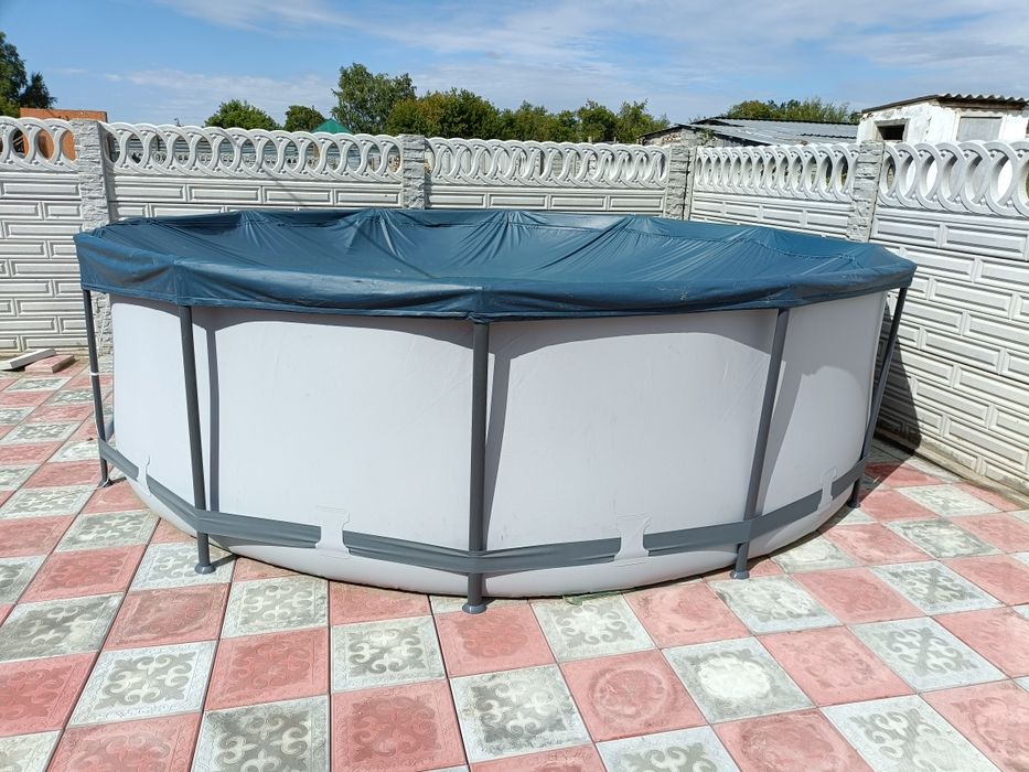 Бассейн, с крышкой