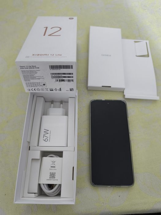 Продам Xiaomi 12 lait