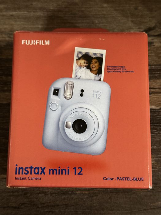 Фотоаппарат Fujifilm instax mini 12