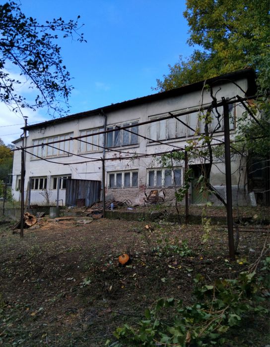 Продава къща в с.Пиперево общ.Дупница