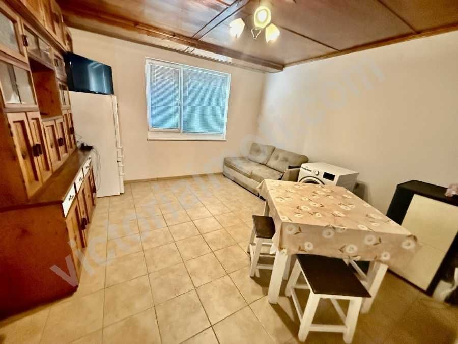 Продава се Многостаен апартамент в Велико Търново, Център - 120 кв.м за 1359 €/кв.м - Снимка #2