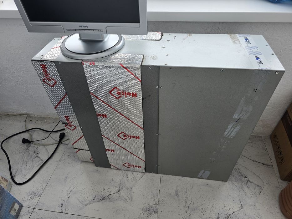 Корпус майнинг фермы + материнка, проц, ОЗУ, БП.