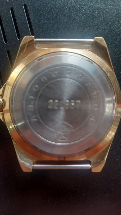 Продам советский часы