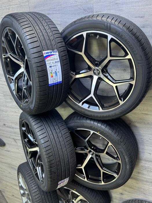 Set Roti Complet Audi Q8 22 R 22 anvelope 285 40 22