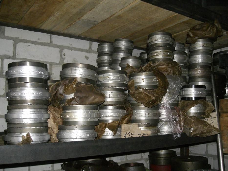 Лубрикаты, станции смазки, клапана пик