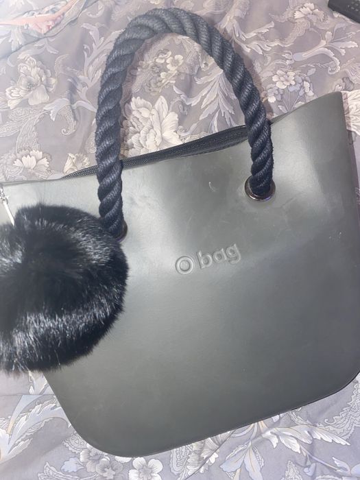 Оригинална сива чанта O bag