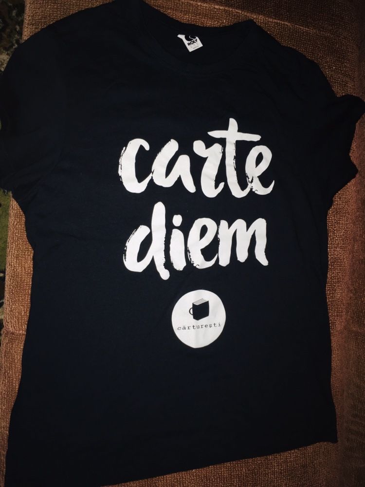 Tricou Carturesti - “Carte Diem” / marime M sau L  bumbac