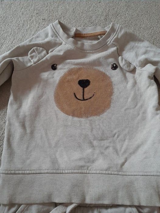 compleu H&M set pantaloni + bluza H&M marime 86, 12 18 luni