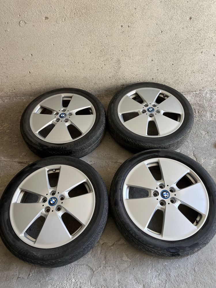 Джанти с гуми BMW i3