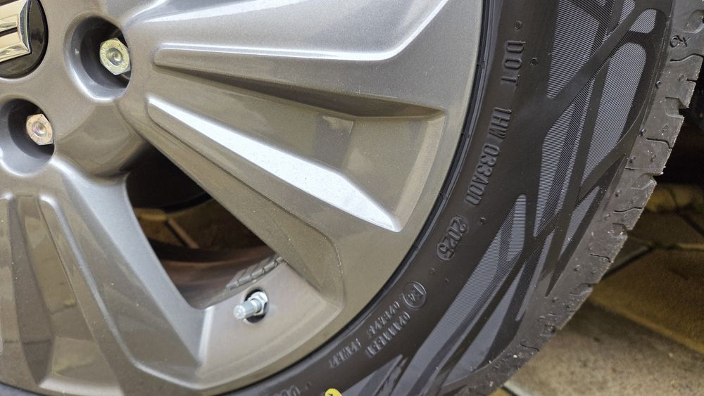 Continental EcoContact 6 215/55/R17 vara