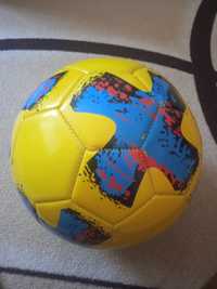 Футболна топка 1