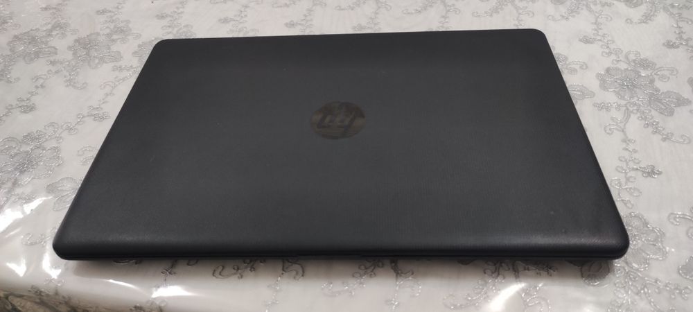 Hp  intel celeron N3060 4/256gb xotira