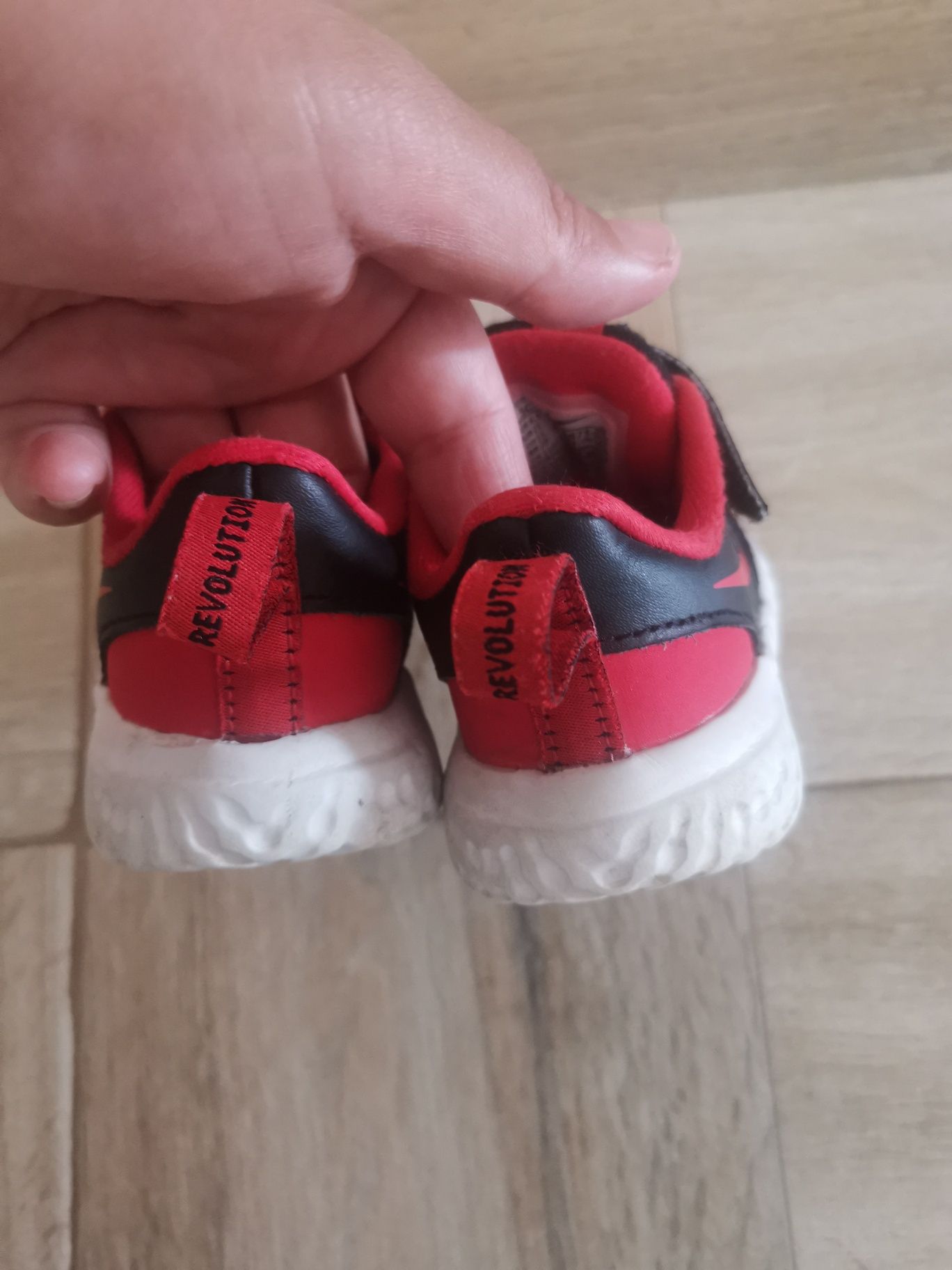 Маратонки Nike 21