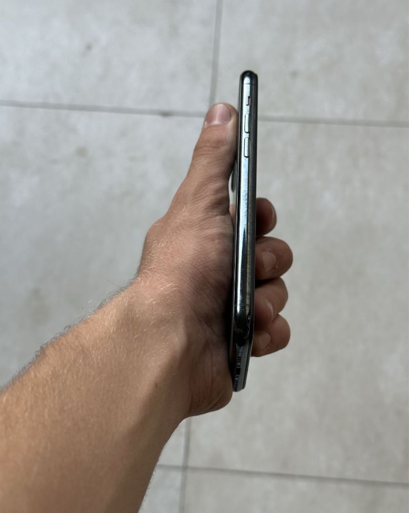 Iphone 11 pro 64gb sotiladi
