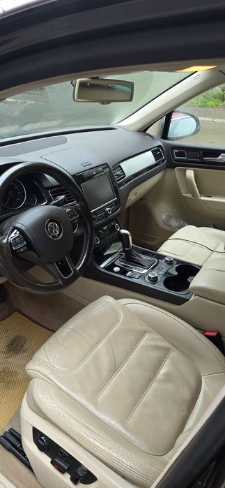 Vw Touareg 2014 de vanzare ,arata si functioneaza impecabil!
