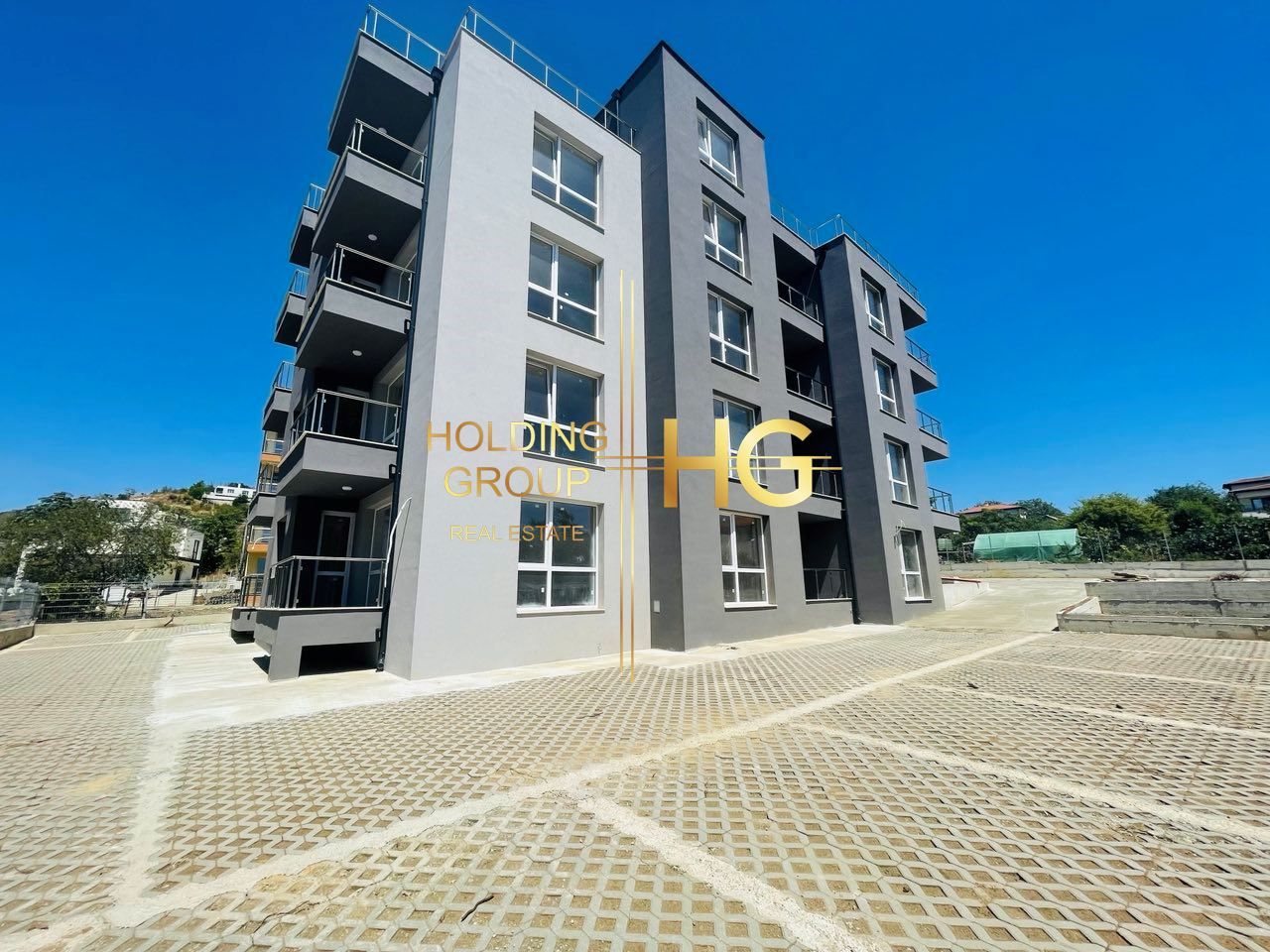 Продава се Двустаен апартамент в Варна, м-т Пчелина - 55 кв.м за 1592 €/кв.м - Снимка #10