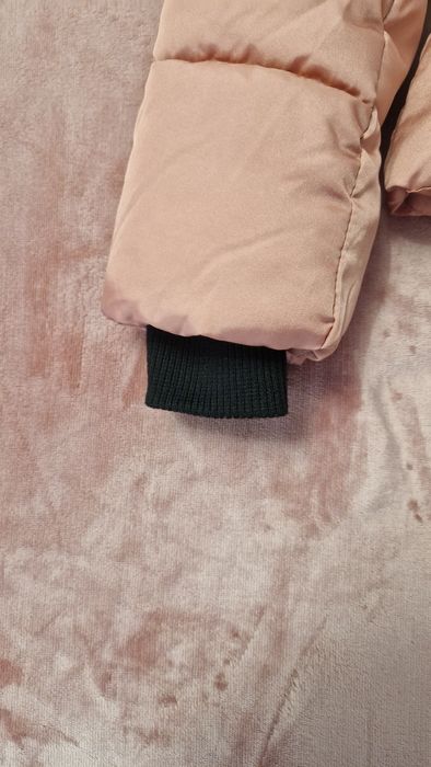 Geaca iarna de fâș noua H&M roz