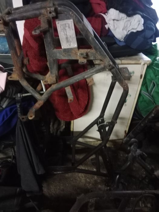 Vând piese atv 125cc