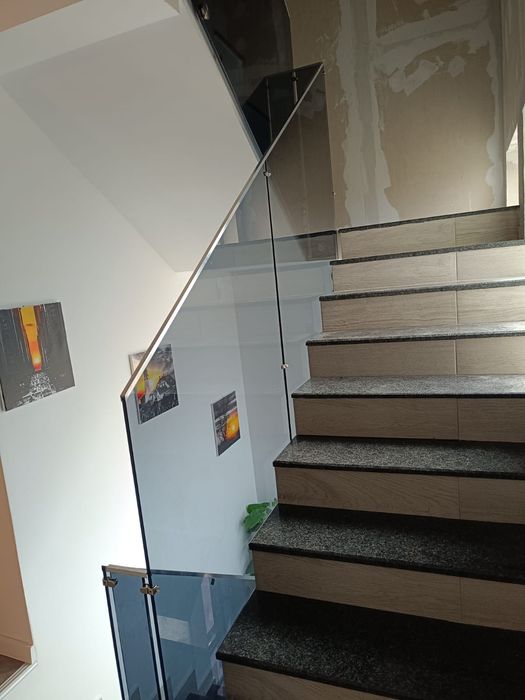 Balustradă sticlă