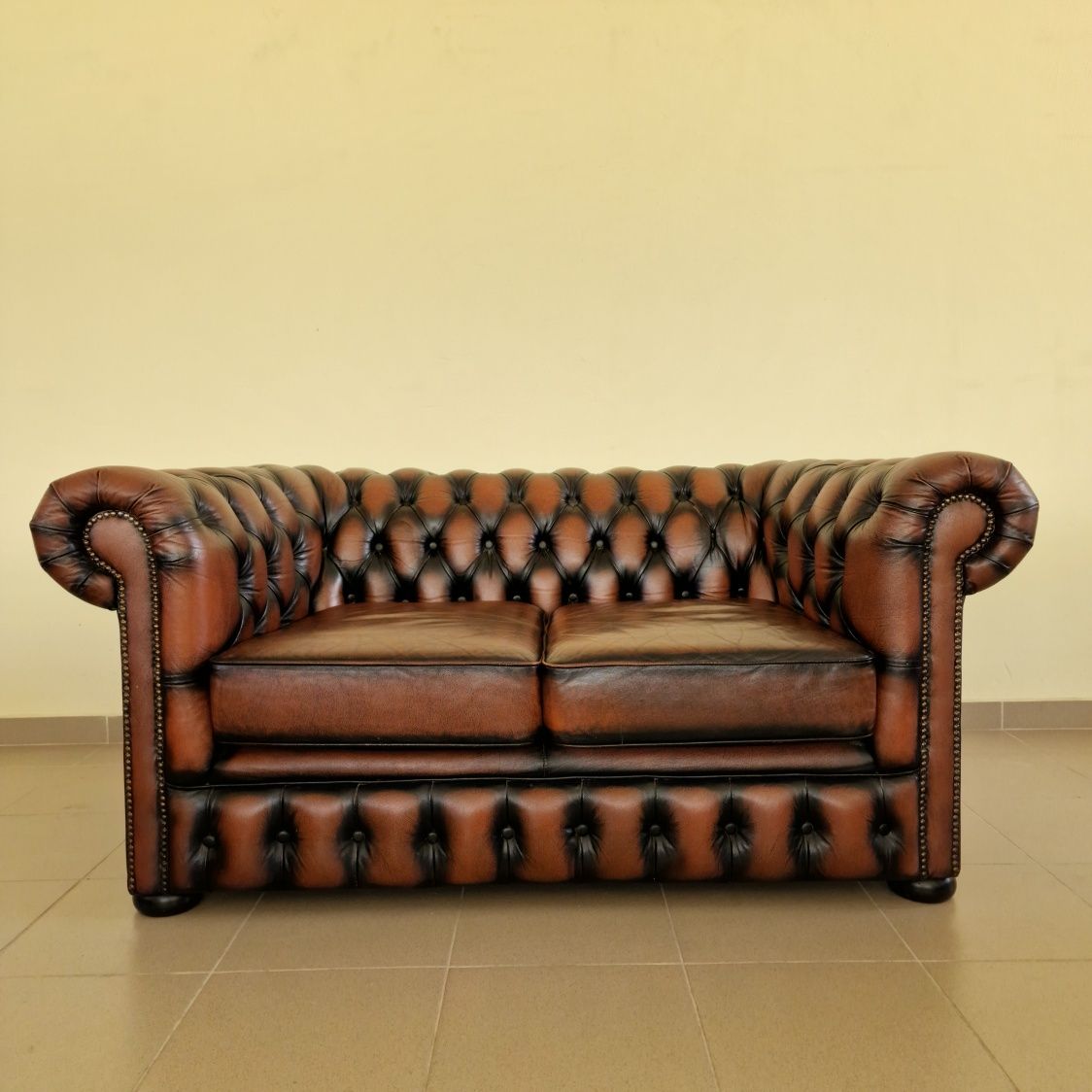 Диван Честърфийлд Chesterfield